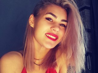 Еротски видео разговор NikkiSaphire