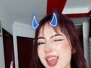 Еротски видео разговор niky-cherry