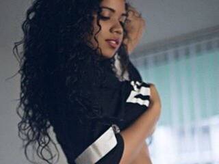 Еротски видео разговор NikyyVega