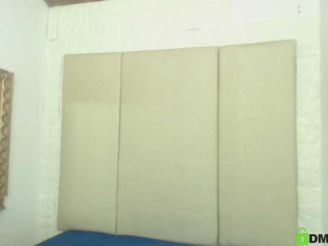 Емитувани слики од екранот ninagonzalez