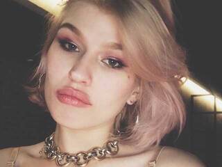 Еротски видео разговор NinaVann