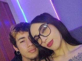 Еротски видео разговор NoahAndMegan