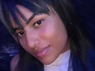 Еротски видео разговор NoahCampo