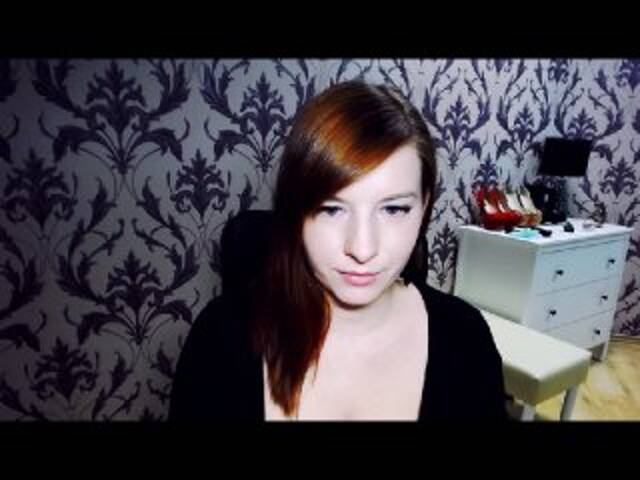 Емитувани слики од екранот NoemiGold