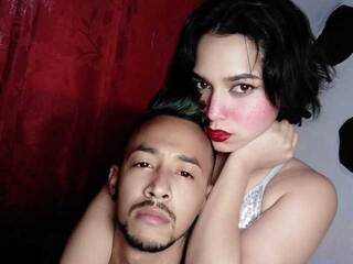 Еротски видео разговор NoraandNoah