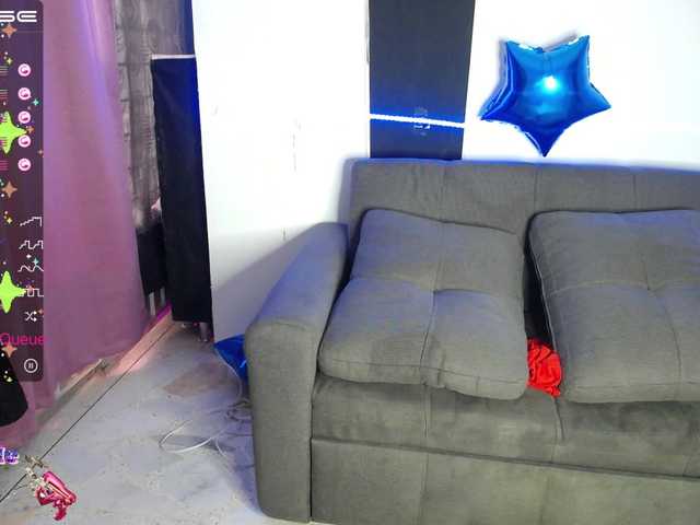 Емитувани слики од екранот VERONIK_XOXO