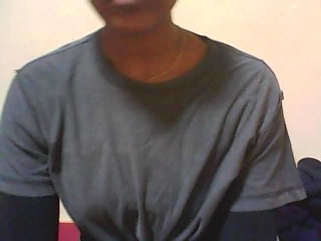 Емитувани слики од екранот Noums