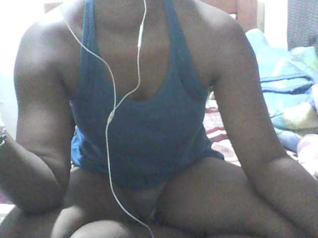 Емитувани слики од екранот Noums