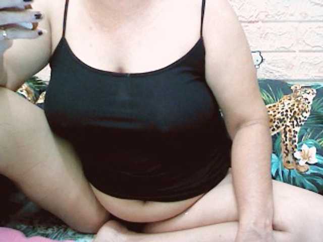 Емитувани слики од екранот Applepie69