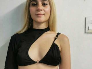 Еротски видео разговор OliviaBlonde