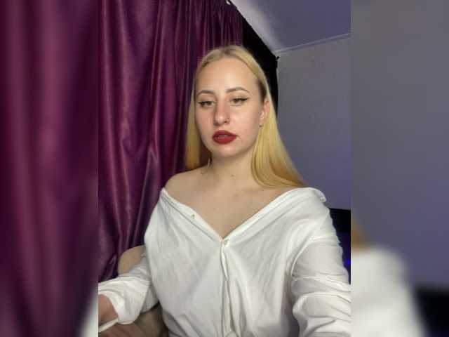 Емитувани слики од екранот OLIVKA666