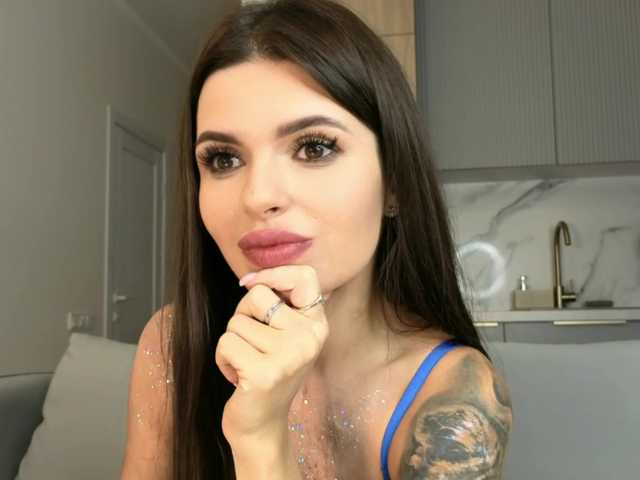 Емитувани слики од екранот Oops_kiraa