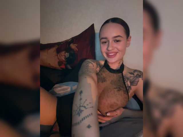 Емитувани слики од екранот Italianka