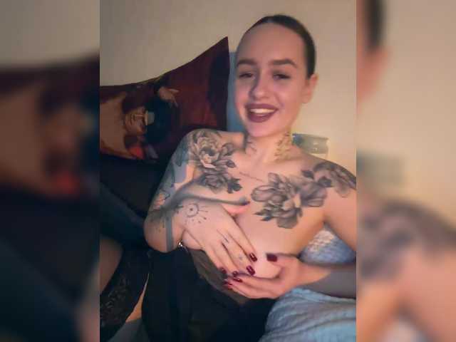 Емитувани слики од екранот Italianka