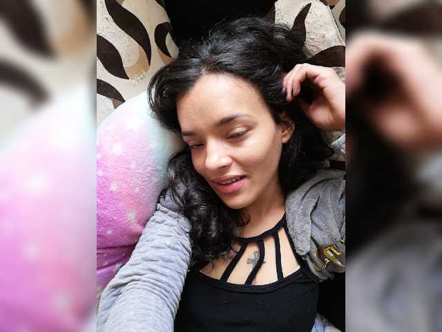 Емитувани слики од екранот SmileLovely