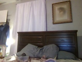 Еротски видео разговор PaisleyDay