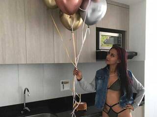 Еротски видео разговор pamecandy