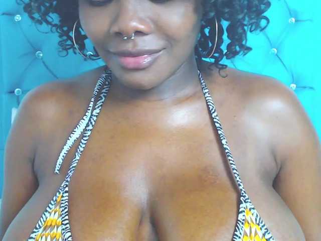 Фотографии pamela-ebony rub nipples 144 #ebony #bigboobs #boobs #pregnat #young.