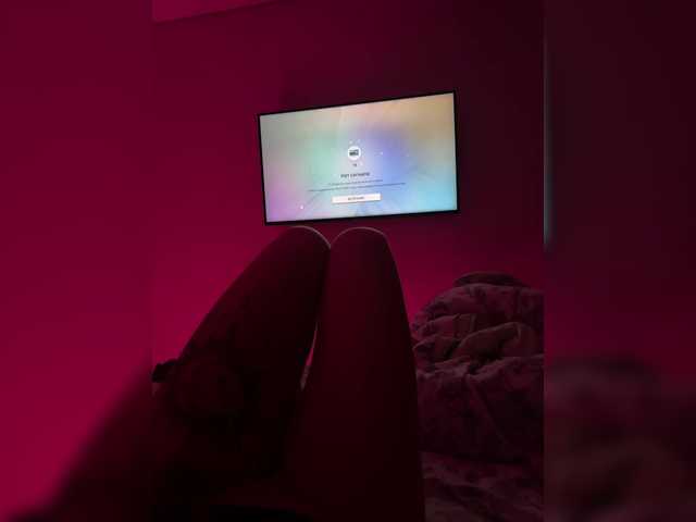 Емитувани слики од екранот TheonlyoneBoyX