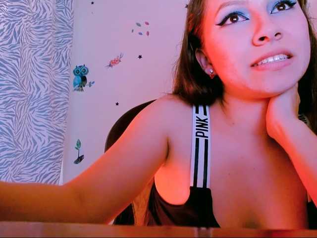 Емитувани слики од екранот passionwine