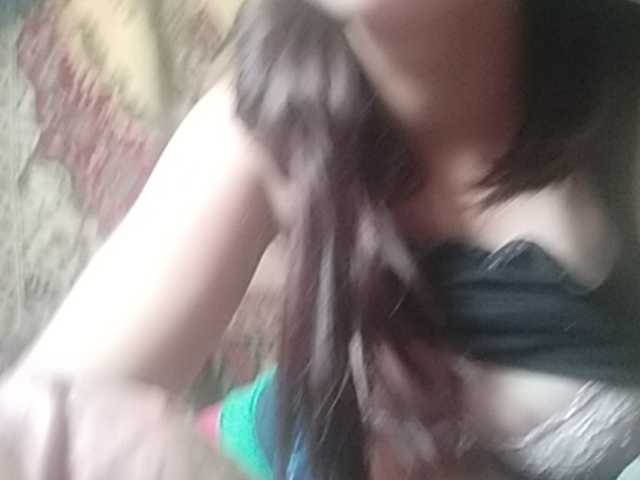 Емитувани слики од екранот PatFendoi