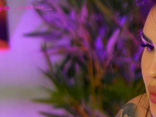 Емитувани слики од екранот PerfectT33n