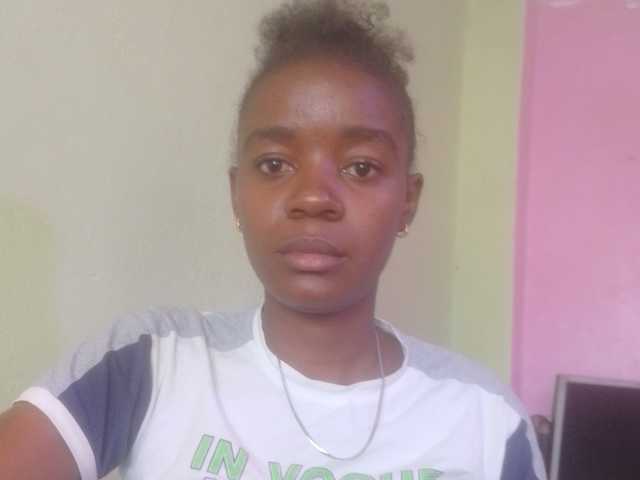 Фотографија на профилот Petite-200