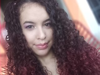 Еротски видео разговор petitelucy