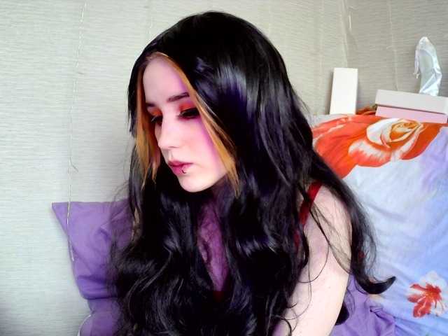 Емитувани слики од екранот Phoenixbirb