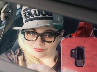 Еротски видео разговор pinkgemini88