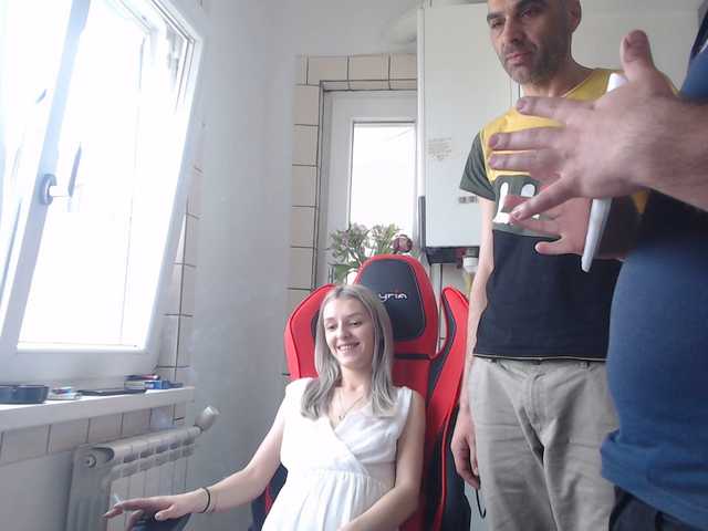 Емитувани слики од екранот play3fun