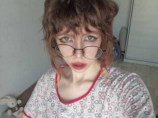 Еротски видео разговор Plushyy