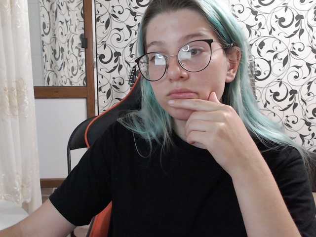 Емитувани слики од екранот Pompy-bompy