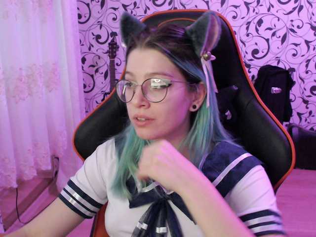 Емитувани слики од екранот Pompy-bompy