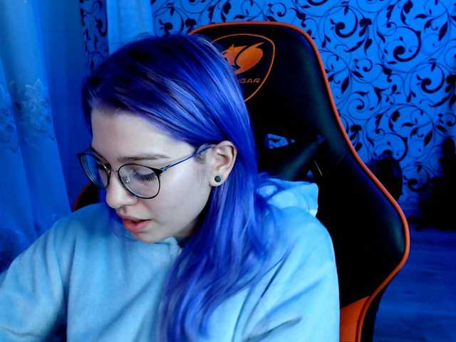 Емитувани слики од екранот Pompy-bompy