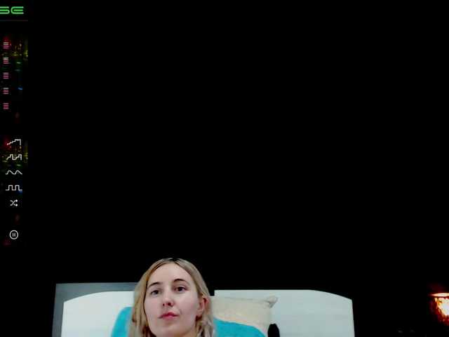 Емитувани слики од екранот PonyyTails