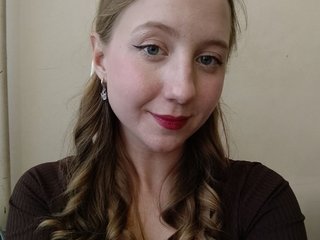 Еротски видео разговор POTATO-GIRL