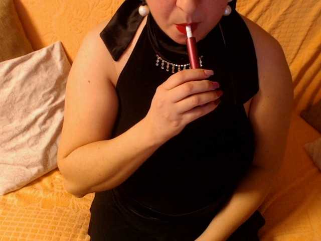 Емитувани слики од екранот PrestigeX