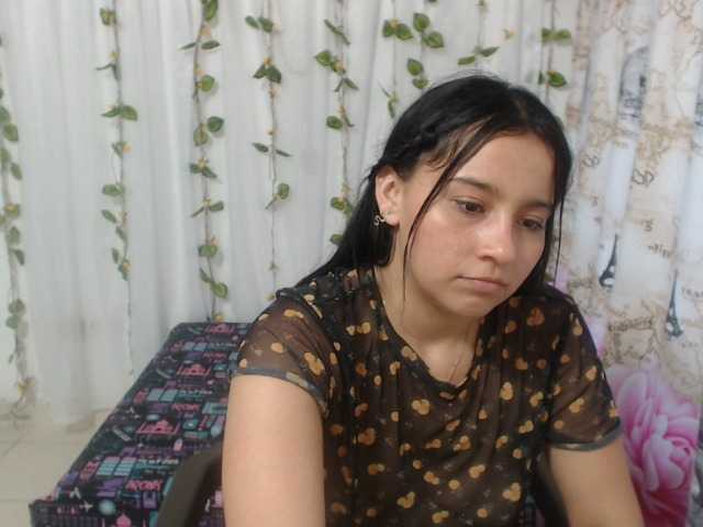 Емитувани слики од екранот prettycutee