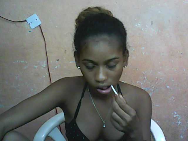 Емитувани слики од екранот prettymims