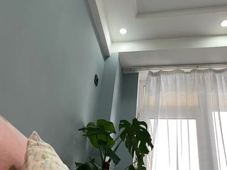 Еротски видео разговор CuteKitty00