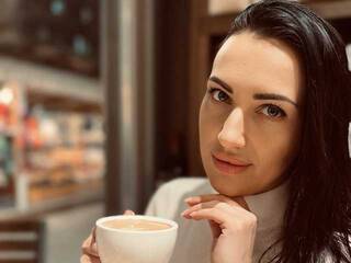 Еротски видео разговор PureEnergya