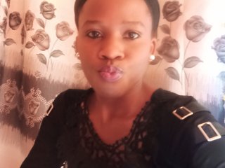 Еротски видео разговор Queensara