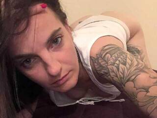 Еротски видео разговор raspberry2001