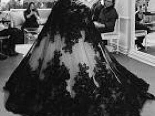 Еротски видео разговор RavenAdams