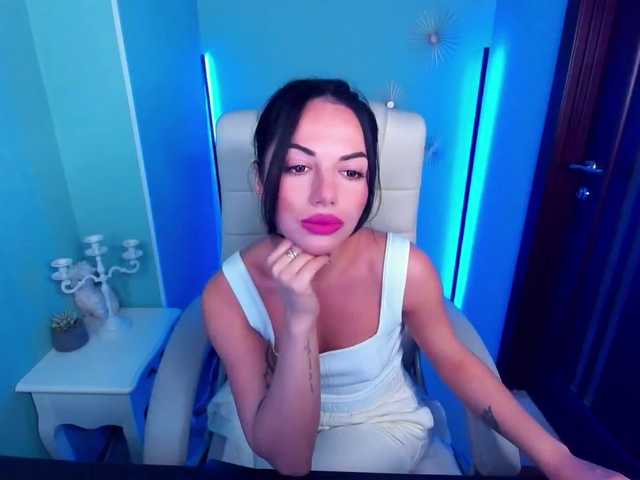 Емитувани слики од екранот Addicted_to_u