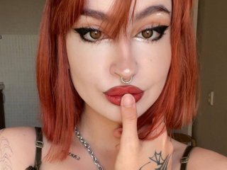 Еротски видео разговор RayniraJones