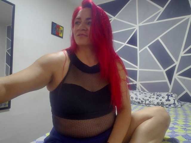 Фотографии redhair805 Welcome guys... my sexuality accompanied by your vibrations make me very horny