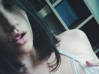 Еротски видео разговор Reinammm