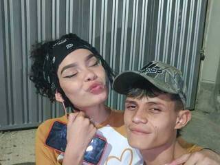 Еротски видео разговор RhabenaBoysex